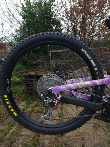 Tweedehands Canyon Spectral Shimano Deore XT 2022 Mountainbike — afbeelding 2 van 14