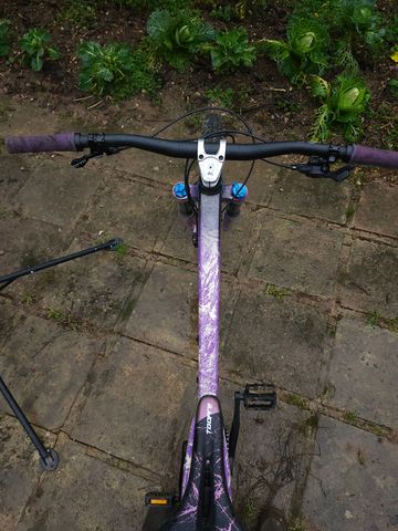 Tweedehands Canyon Spectral Shimano Deore XT 2022 Mountainbike — afbeelding 13 van 14
