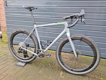 Używany Open WI.DE. EKAR 2022 2022 Road & Gravel — zdjęcie 3 z 17