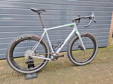 Używany Open WI.DE. EKAR 2022 2022 Road & Gravel — zdjęcie 2 z 17