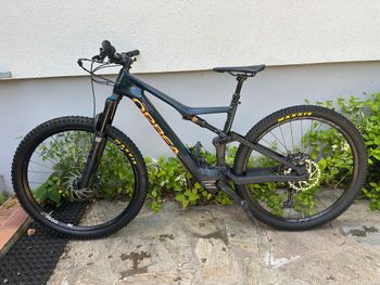 Used Orbea RISE M20 2022 2022 Mountainbike, Azul — image 3 of 13