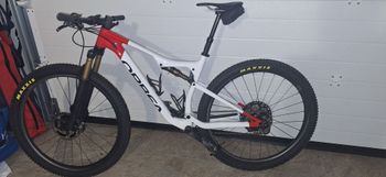 Used Orbea OIZ M-PRO 2023 2023 Mountainbike, White, 29 — image 2 of 6