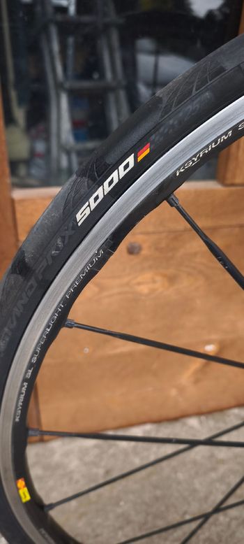 Used Specialized Tarmac SL4 Comp Ultegra 2014 2014 Road & Gravel, Rojo — image 2 of 5
