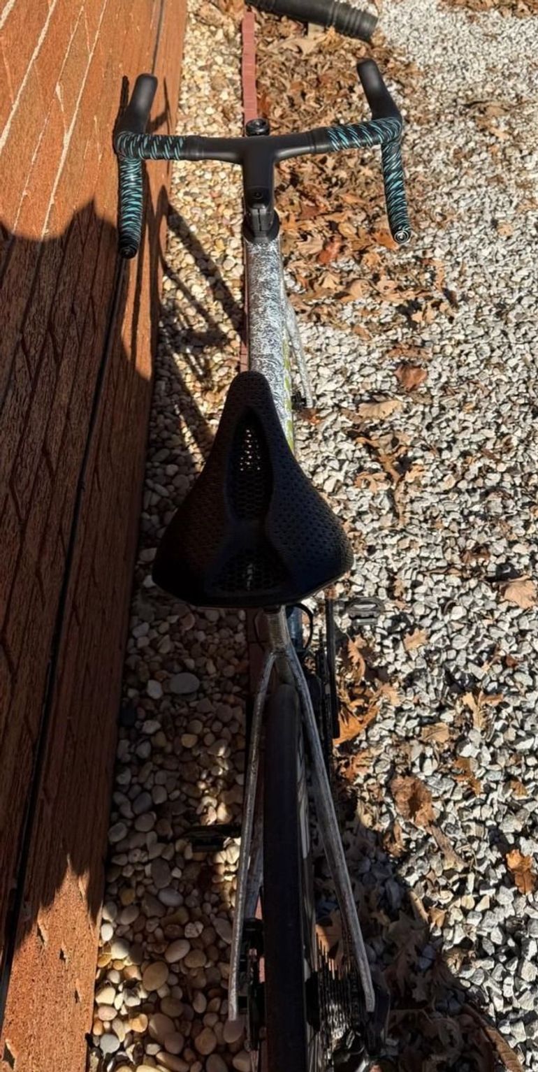 Used Specialized S-Works Tarmac SL8 2025 Road & Gravel, Light Gray — image 6 of 9