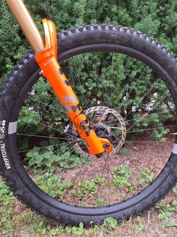 Używany YT Industries Core 4 2025 Mountainbike — zdjęcie 3 z 10