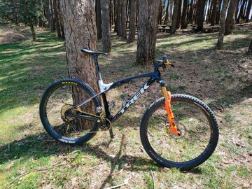 Gebrauchtes TREK SUPERCALIBER 9.6 2021 MTB