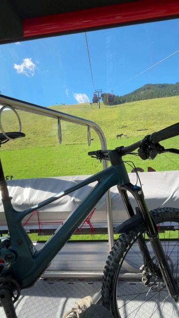 Used Scott Genius 930 2024 2024 Mountainbike, Blue, 29 — image 7 of 11