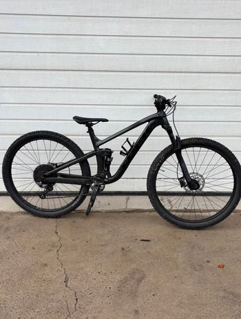 Trek, Top Fuel 5 Gen 4 2025