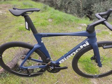 Bianchi Oltre Comp 2025 2025 Road & Gravel d'occasion — image 8 sur 8