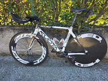 Kuota, Kuota Full Carbon