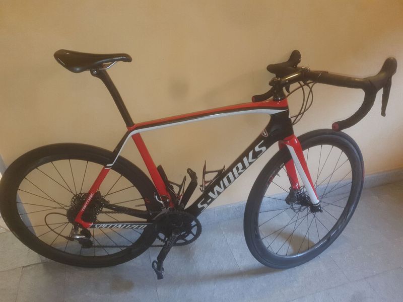 Specialized Tarmac Shimano Dura Ace 2016 Road & Gravel usato