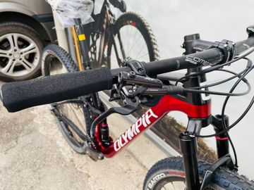 Used Olympia F1X 2023 Mountainbike, Light Gray — image 4 of 5