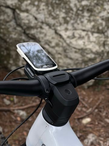 Used Focus Sam 2 6.8 2025 Mountainbike, Light Gray — image 9 of 12