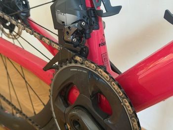 Used BMC Roadmachine 01 FOUR 2022 2022 Road & Gravel, Rot — image 9 of 10