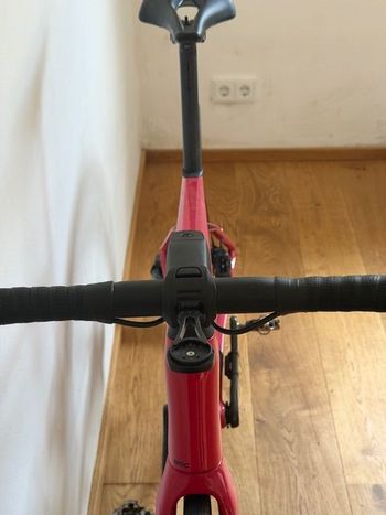 Used BMC Roadmachine 01 FOUR 2022 2022 Road & Gravel, Rot — image 4 of 10