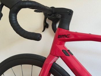 Used BMC Roadmachine 01 FOUR 2022 2022 Road & Gravel, Rot — image 5 of 10