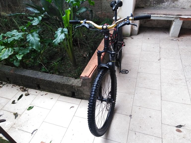 Used ROCKRIDER Btwin Rockrider 520s 27.5'' 2019 Mountainbike, Black, 27.5 (650B) — image 7 of 10
