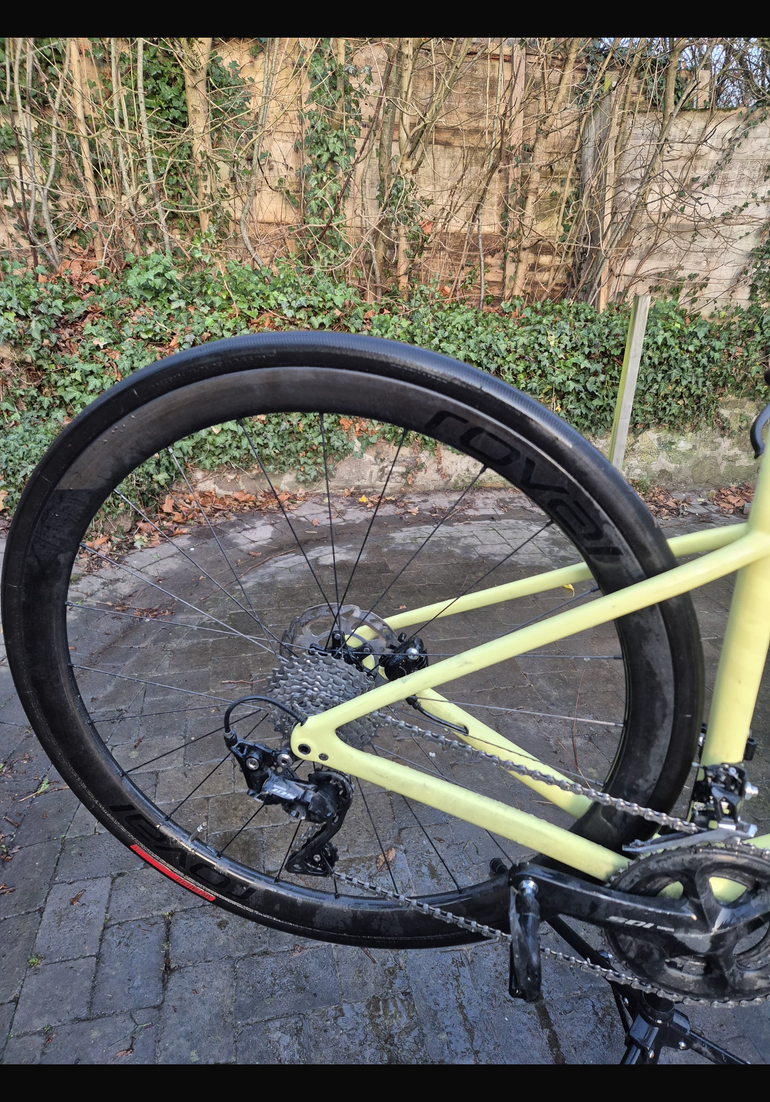 Použité Specialized Tarmac Shimano 105 2021 Road & Gravel — obrázek 5 z 7