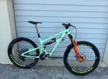 Yeti SB160 Frameset 2024 Mountainbike d'occasion — image 2 sur 4