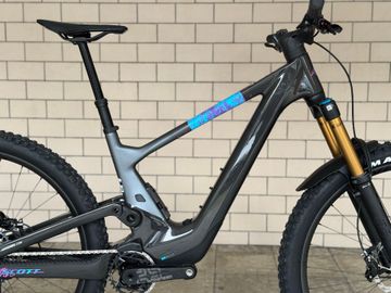 Brugt Scott Voltage eRIDE 900 Tuned 2024 2024 Mountainbike — billede 2 af 15