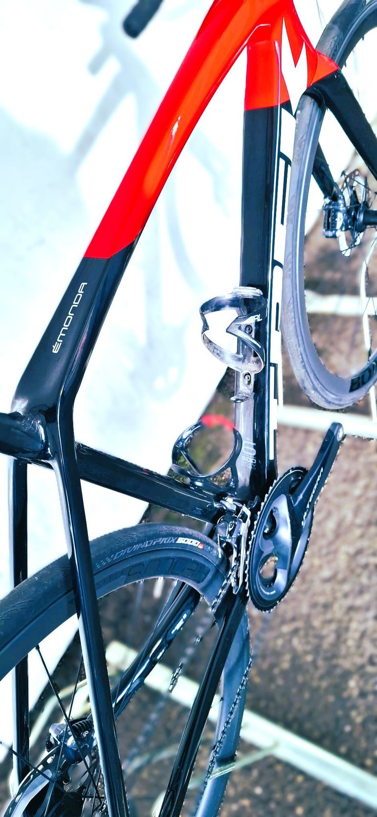 Used Trek Émonda SL 6 Disc 2022 2022 Road & Gravel, Red — image 5 of 6