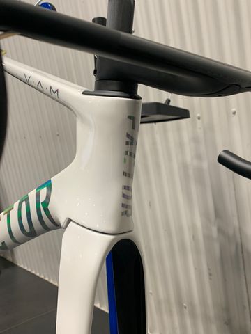Używany Factor OSTRO VAM 2025 Frameset 2025 Road & Gravel — zdjęcie 5 z 5