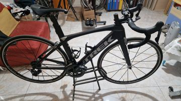 Trek Madone 9.0 2020 Road & Gravel usato, Nero — immagine 2 di 8