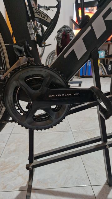 Trek Madone 9.0 2020 Road & Gravel usato, Nero — immagine 3 di 8