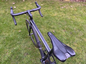 Used Canyon Ultimate CF SL 8 2021 2021 Road & Gravel, Black — image 7 of 11