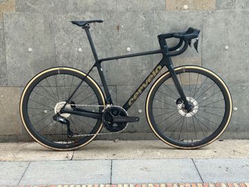 Cervélo R5 Shimano Ultegra Di2 2025 Road & Gravel usato