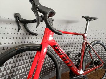 Giant Propel Advanced 2 2024 2024 Road & Gravel de segunda mano, Rojo — imagen 4 de 8
