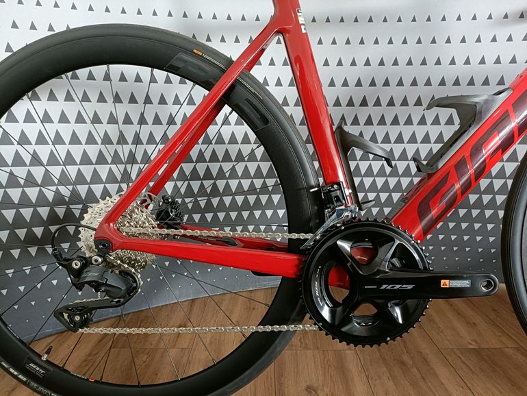 Used Giant Propel Advanced 2 2024 2024 Road & Gravel — image 5 of 8