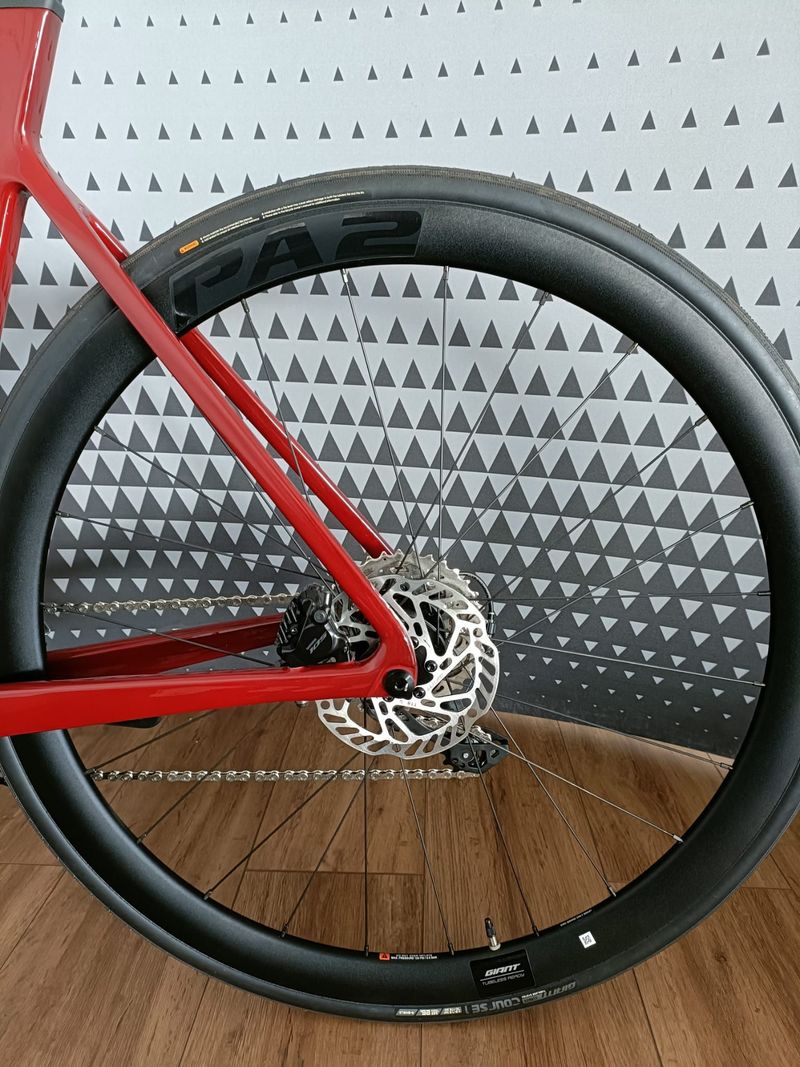 Giant Propel Advanced 2 2024 2024 Road & Gravel de segunda mano, Rojo — imagen 8 de 8