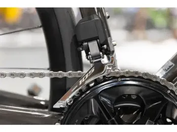 Used Scott Addict RC 40 2024 2024 Road & Gravel, Black — image 7 of 9