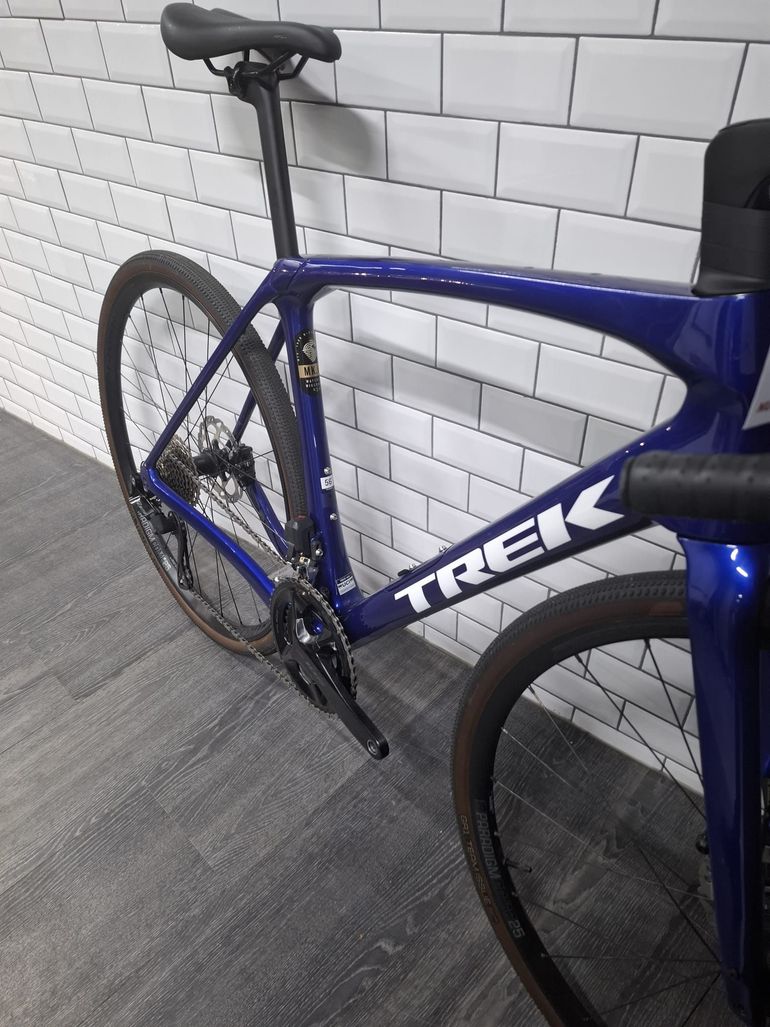 Used Trek Domane SL 6 Gen 4 2024 2024 Road & Gravel, Blue — image 3 of 6