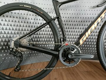 Tweedehands Giant Revolt Advanced 3 2025 2025 Road & Gravel — afbeelding 4 van 9