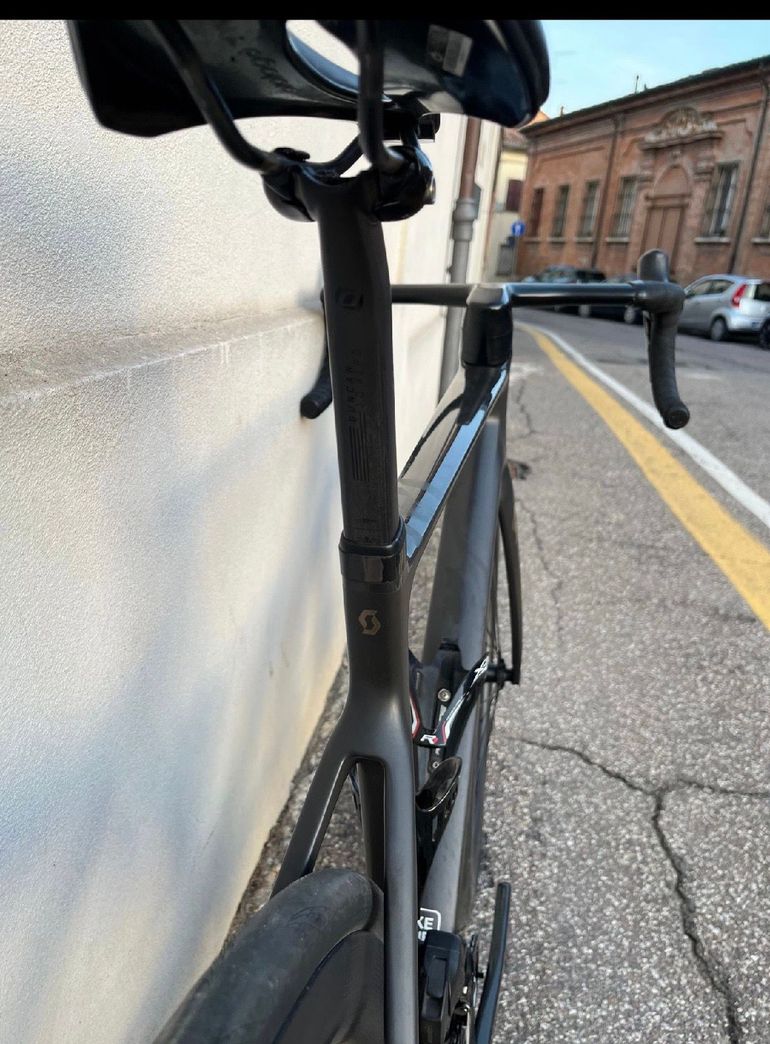 Used Scott RC Sram Red Etap AXS 2023 Road & Gravel — image 14 of 20