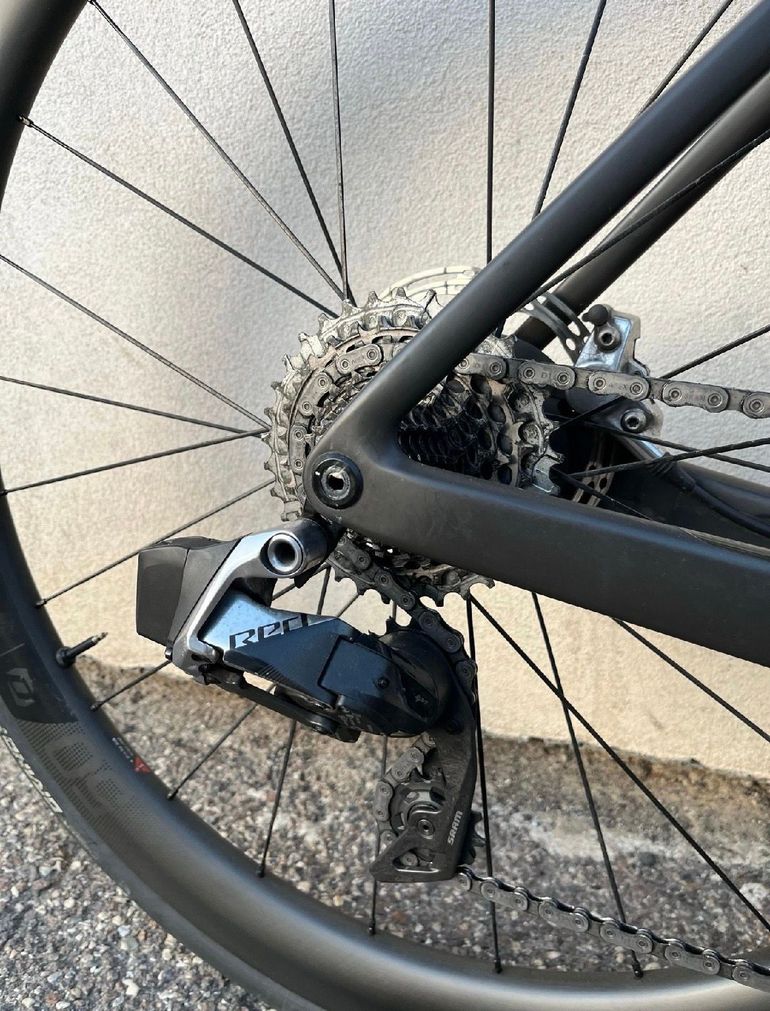 Used Scott RC Sram Red Etap AXS 2023 Road & Gravel — image 8 of 20
