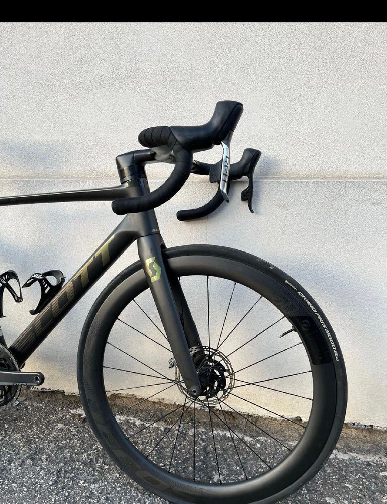 Used Scott RC Sram Red Etap AXS 2023 Road & Gravel — image 2 of 20