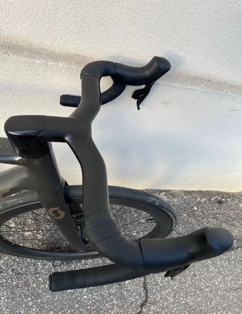 Used Scott RC Sram Red Etap AXS 2023 Road & Gravel — image 10 of 20