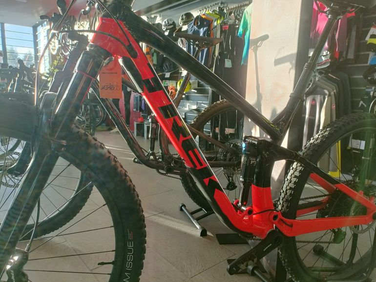 Used Trek Fuel EX 9.7 29 2022 2022 Mountainbike — image 5 of 5