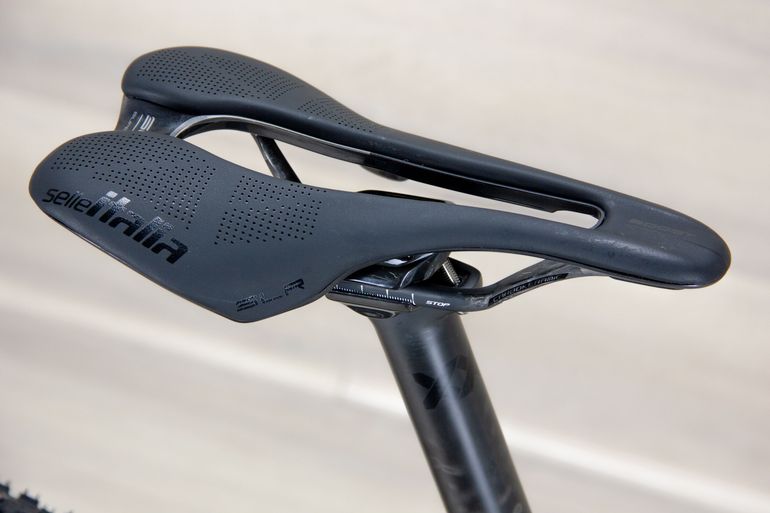 Used Trek Trek Supercaliber SLR 9.9 Gen 2 2024 Mountainbike — image 7 of 20