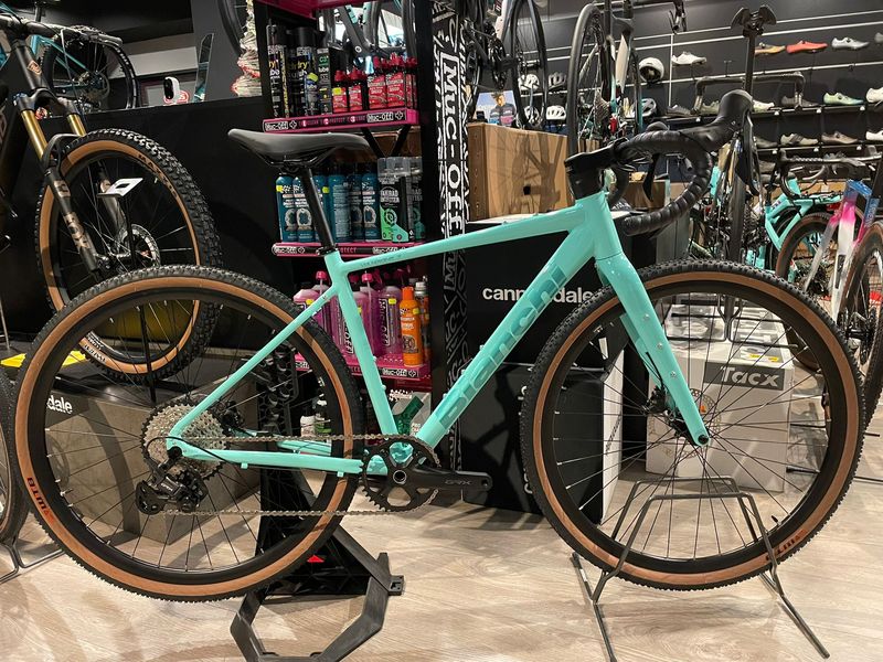 Used Bianchi VIA NIRONE 7 Grx 1x12 Glossy Celeste 2026 2026 Road & Gravel