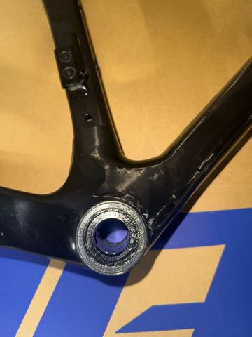 Brugt Giant TCR Advanced Pro 1 Di2 2025 Frameset 2025 Road & Gravel — billede 6 af 7