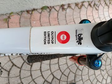 Used Wilier URTA MAX SLR 2025 Mountainbike, White — image 7 of 7