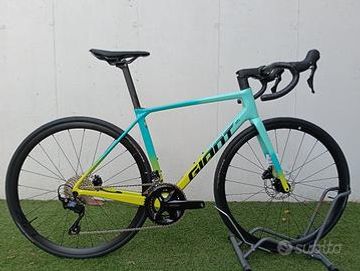 Brugt Giant TCR Advanced 2 KOM 2026 Road & Gravel