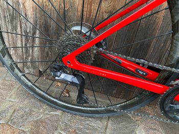 Used Trek Émonda SLR 7 2024 2024 Road & Gravel, Rot — image 2 of 10