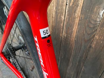 Used Trek Émonda SLR 7 2024 2024 Road & Gravel, Rot — image 4 of 10