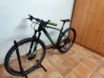 Used Orbea Alma SRAM GX Eagle 2018 Mountainbike, Black, 29 — image 2 of 9