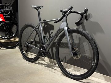 Brugt Bianchi Impulso PRO GRX 820 disc 2024 2024 Road & Gravel — billede 3 af 6
